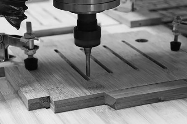 Anong uri ng mga tool ang kailangan para sa CNC router?