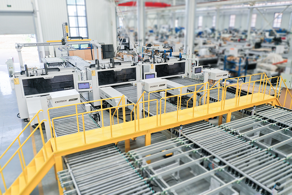 EXCITECH Drilling Cell—intelligent na awtomatikong solusyon sa pagbabarena. Hindi nalilimitahan ng paggawa, multi-shift na produksyon, nangangailangan ng mas kaunting operator kaysa manu-mano, pataasin ang produktibidad